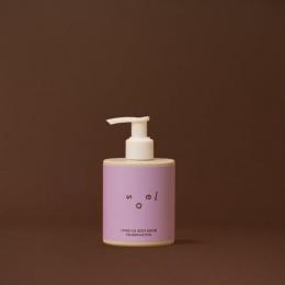 ソエル LO ボディセラム サンダルウッドオリス 250ml